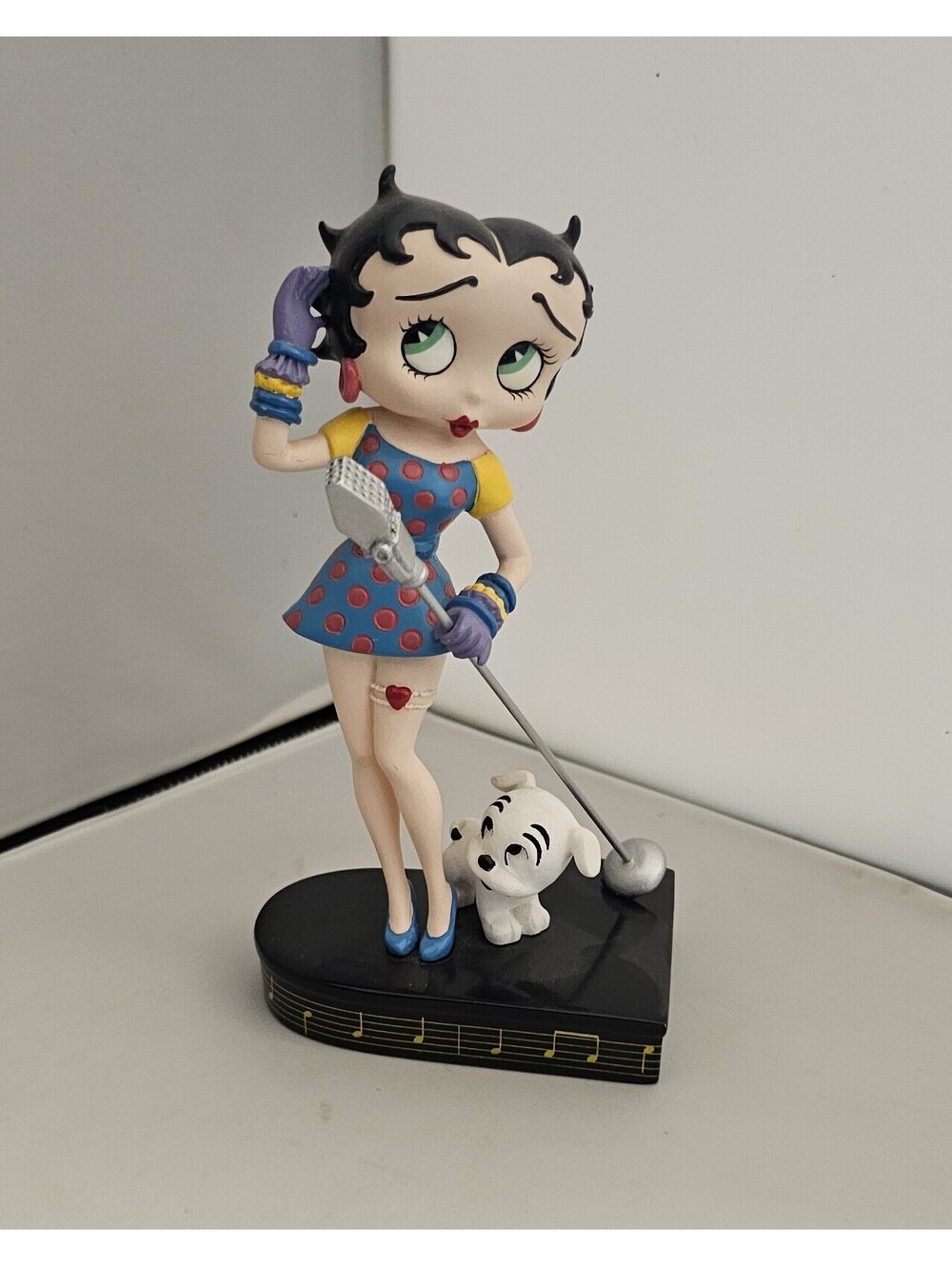 Betty Boop 1995 Danbury Mint "Betty Sings the Blues"